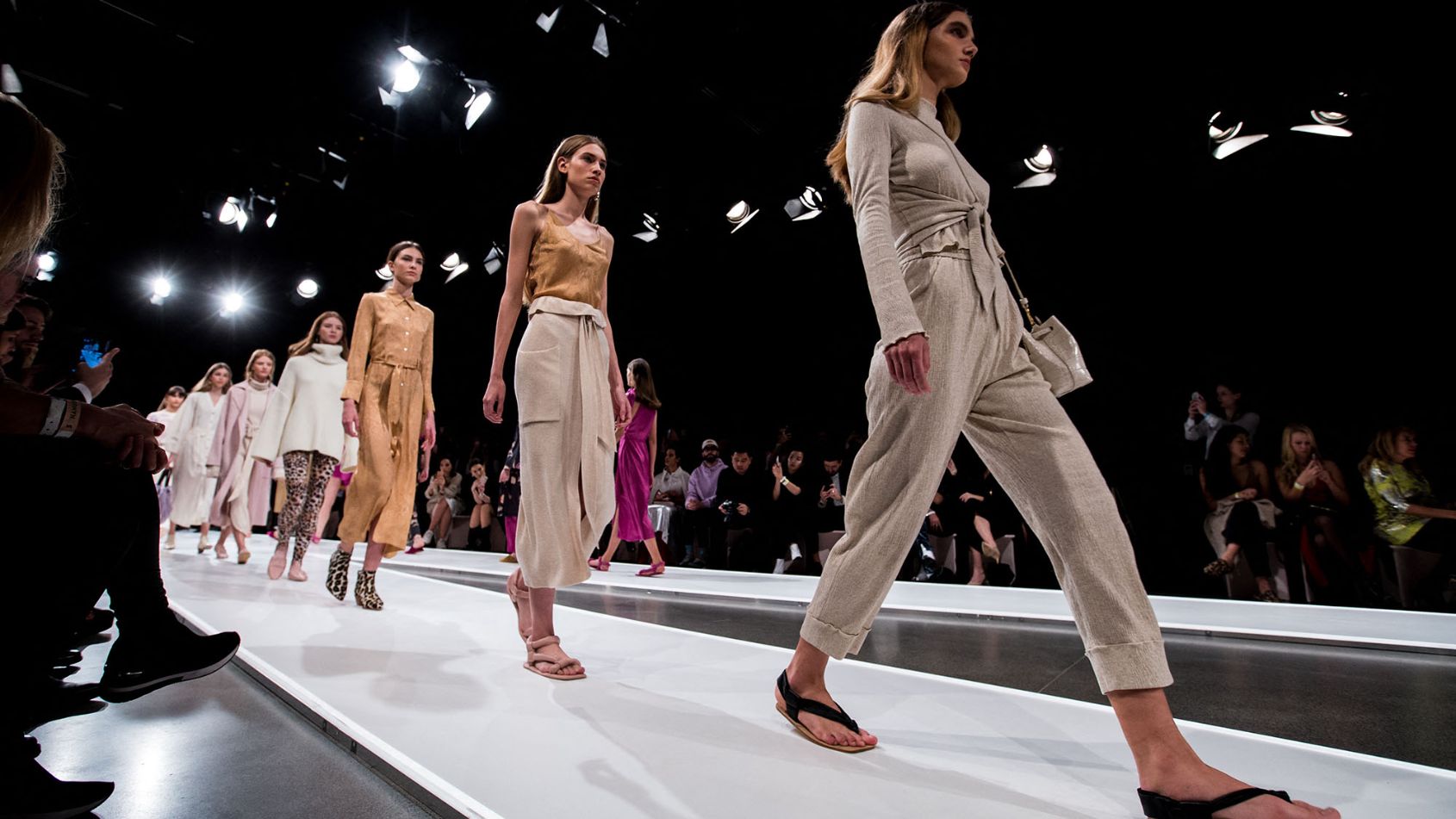 Financial Times: megőrizte a divatmárkák közötti első helyét a Nanushka