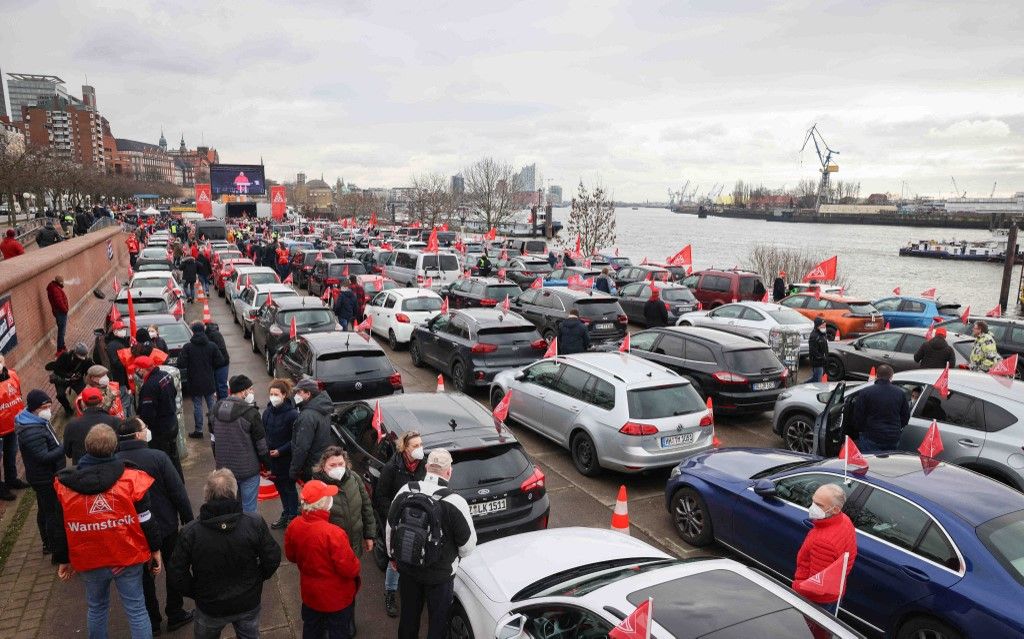 IG Metall Hamburg rally ahead of collective bargaining round for energy