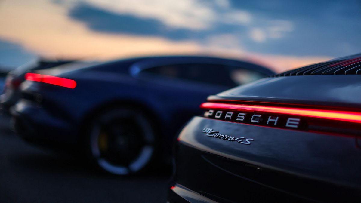 26 June 2020, Saxony, Leipzig: A Porsche 911 Carrera 4S stands in the evening light in a drive-in cinema on the circuit of the Leipzig Porsche factory. Photo: Jan Woitas/dpa-Zentralbild/dpa (Photo by JAN WOITAS / dpa-Zentralbild / dpa Picture-Alliance via AFP)