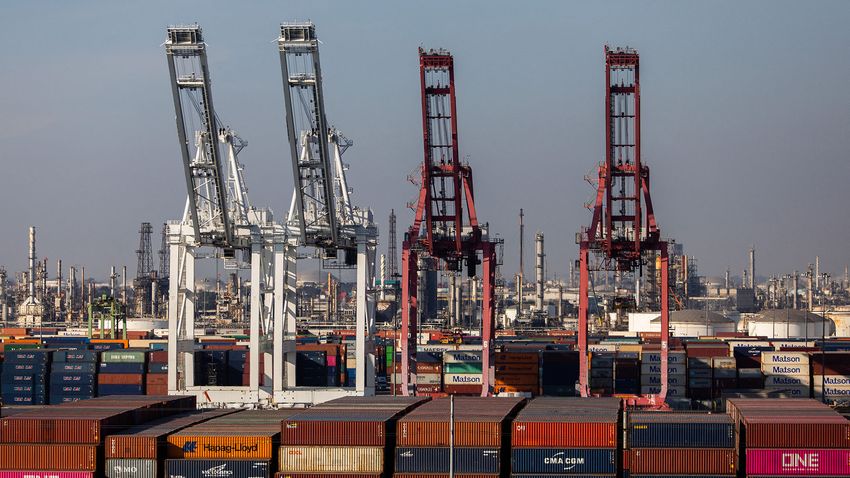The US foreign trade deficit hit a record high in January