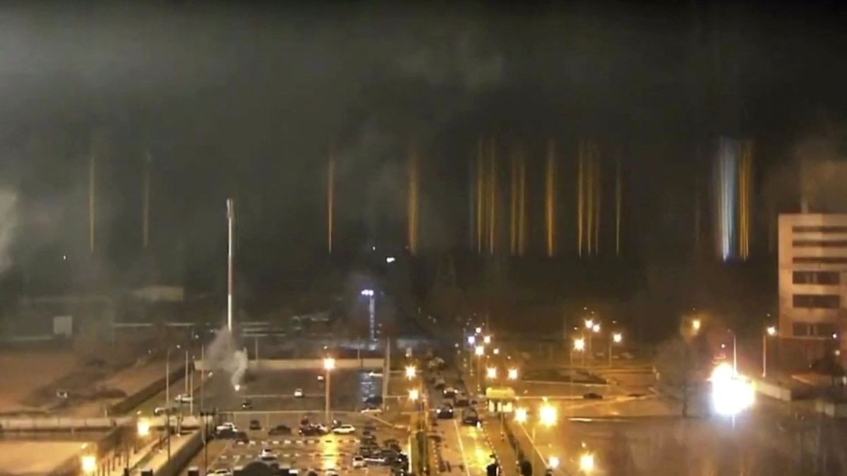 Zaporizhzhia, Zaporizzsja ukrán atomerőmű Fire breaks out at site of Zaporizhzhia nuclear power plant in Ukraine