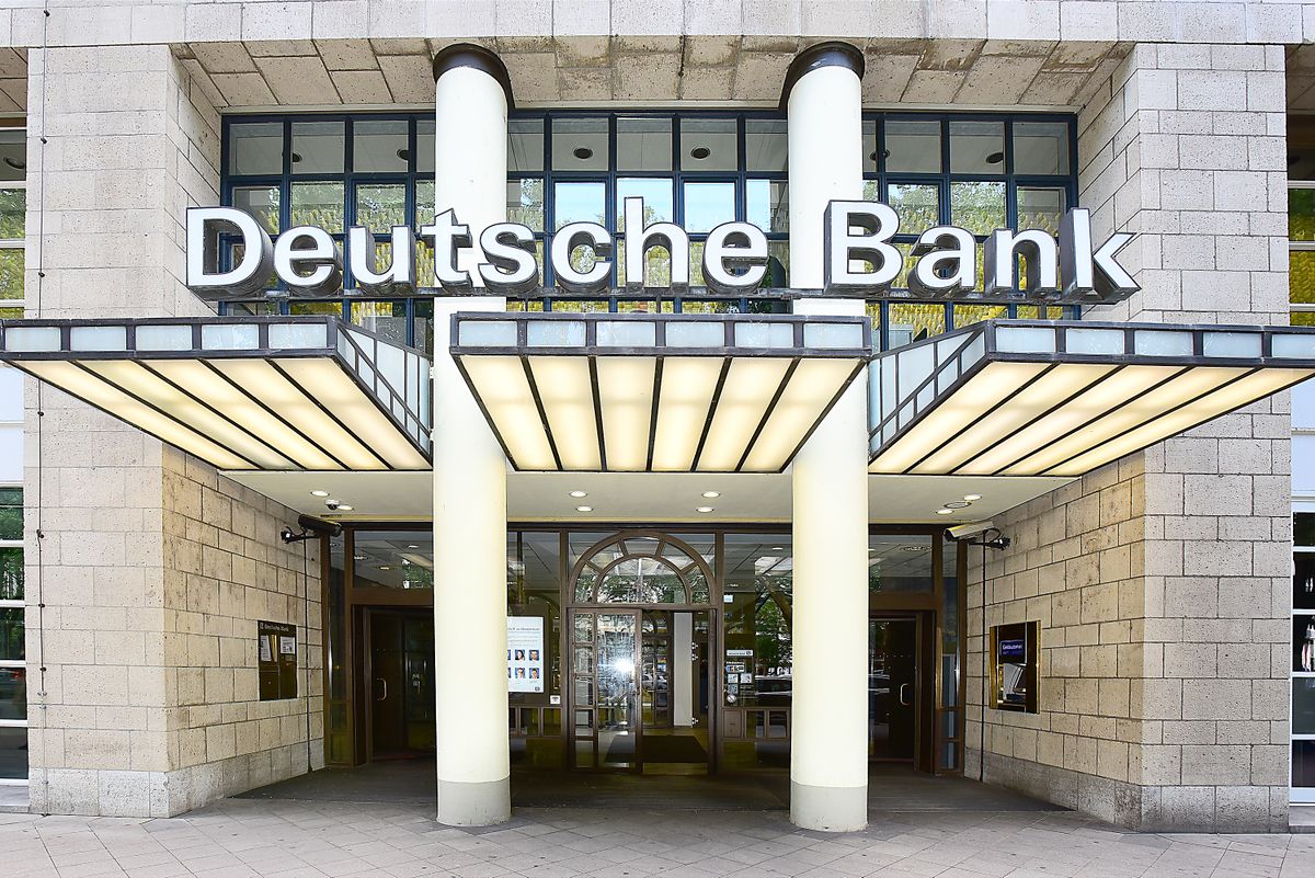 Düsseldorf,germany-,May,25,2018:deutsche,Bank.deutsche,Bank,Ag,Is,A,German,Global