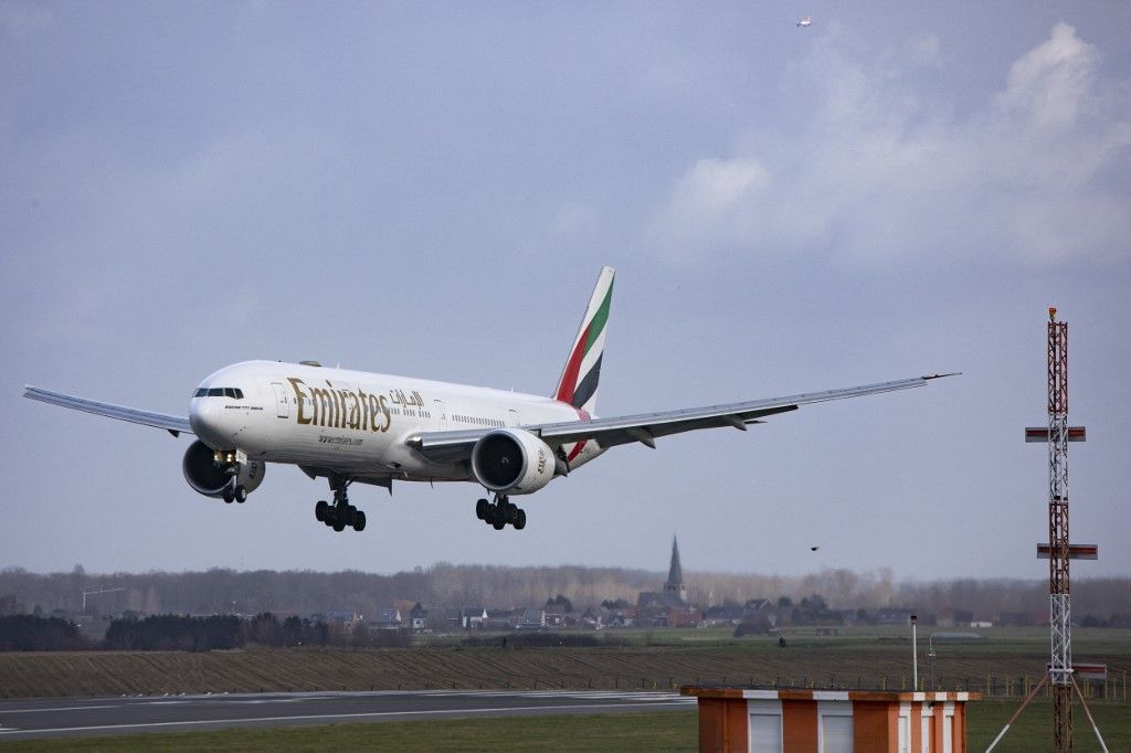 Emirates Boeing 777 Landing At Brussels Airport