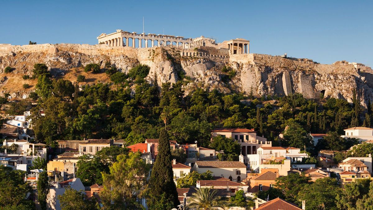 Nagy a kereslet az athéni arany villákra, arany vízum is járhat melléjük 