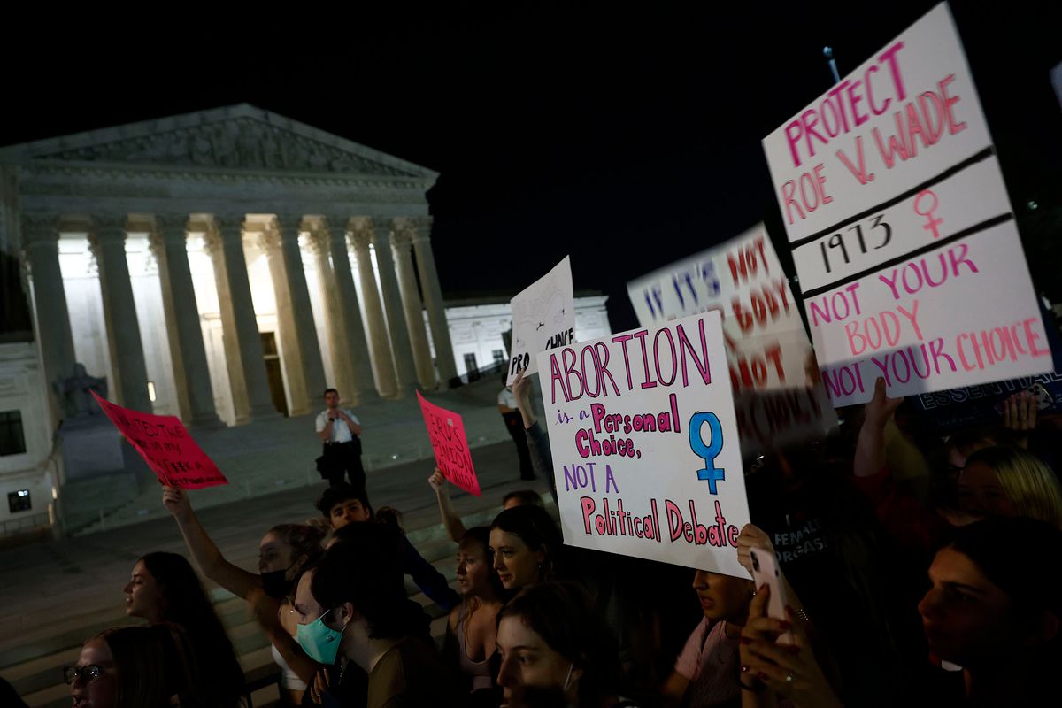 Supreme Court Draft Ruling Rejects Abortion Rights