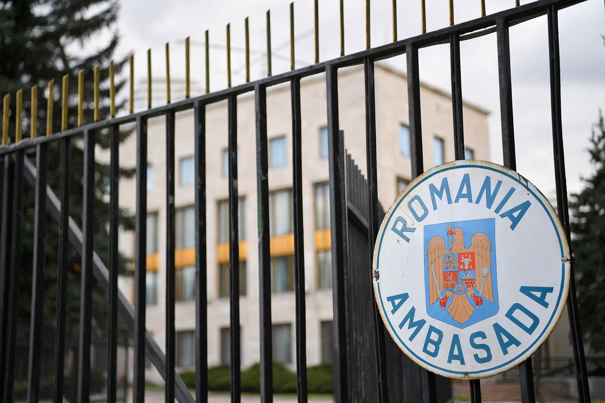 6528583 26.04.2021 A view shows the building of Romanian Embassy, in Moscow, Russia. Romania said Monday it will expel a Russian diplomat, the latest European country to do so in solidarity with the Czech Republic which is involved in a diplomatic row with Moscow. Pavel Bednyakov / Sputnik (Photo by Pavel Bednyakov / Sputnik / Sputnik via AFP)