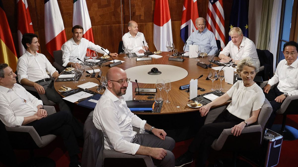 Kína szerint megosztottságot szítanak a G7-ek 