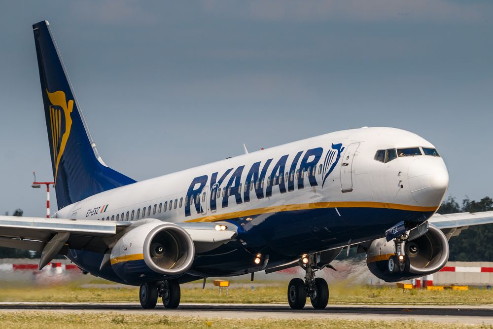 Prague,,Czech,Republic,-,July,29:,Boeing,737-800,Of,Ryanair