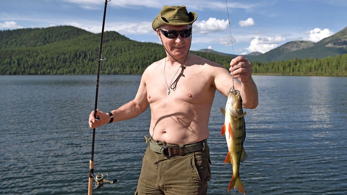 Putyin visszavágott a G7 vezetőinek a félpucér poénkodás miatt: „kevesebb alkohol, több sport!” 