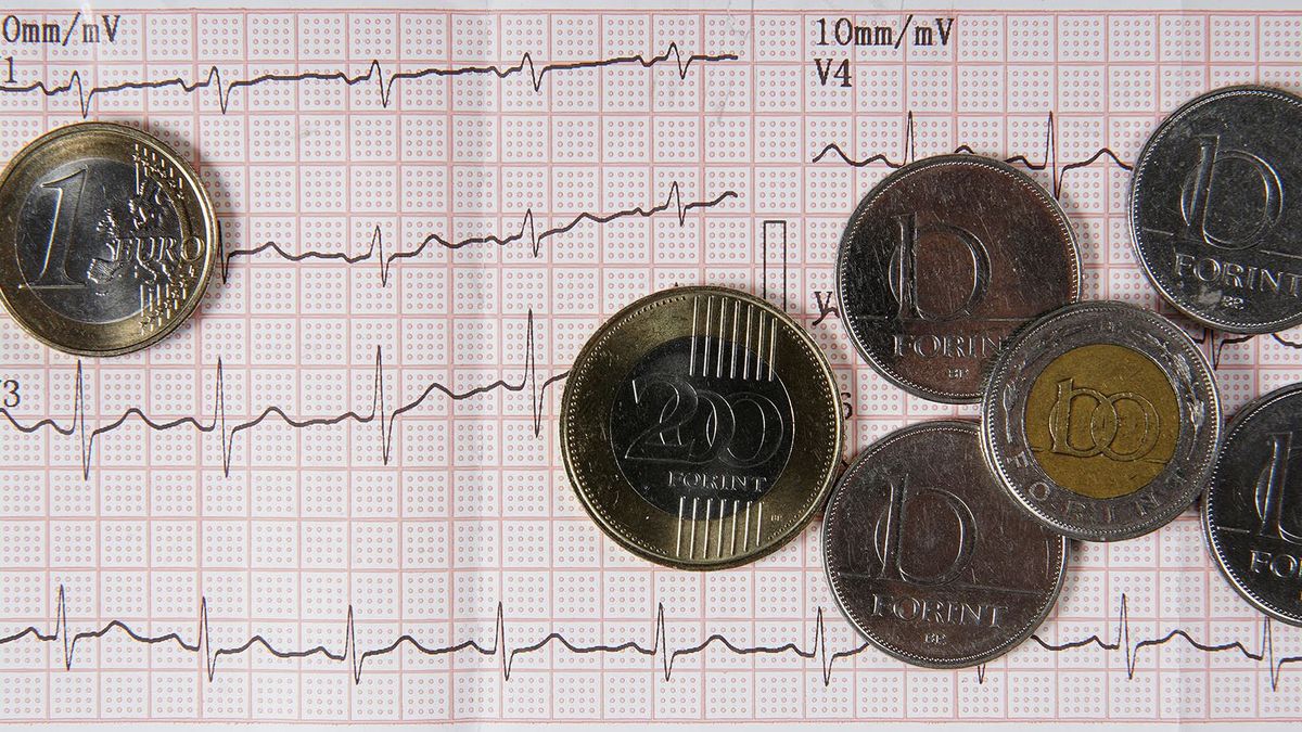 forint árfolyam gyengülés erősödés kamatdöntés Hungarian forint euro exchange rate. 340huf