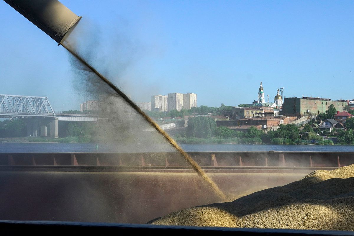 Picture taken on June 11, 2022 shows the loading barley onto a cargo ship Sormovo-2 in the international port of Rostov-on-Don. - This cargo ship will shipment to Turkey. (Photo by STRINGER / AFP)