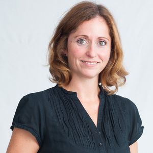 Fazekas Dóra, a Cambridge Econometrics Magyarország ügyvezetője, Andrew Sentance, a Cambridge Econometrics vezető tanácsadója