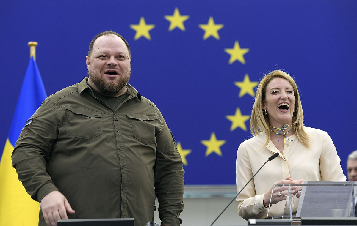 President of Ukraine's Parliament, Ruslan Stefanchuk (L), next to European Parliament President Roberta Metsola, arrives to deliver a speech at the European Parliament in Strasbourg, eastern France, on June 8, 2022. (Photo by Frederick FLORIN / AFP)
