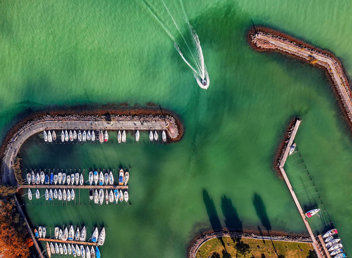 Balaton víz alatti forrásai Aerial view on the port at lake Balaton