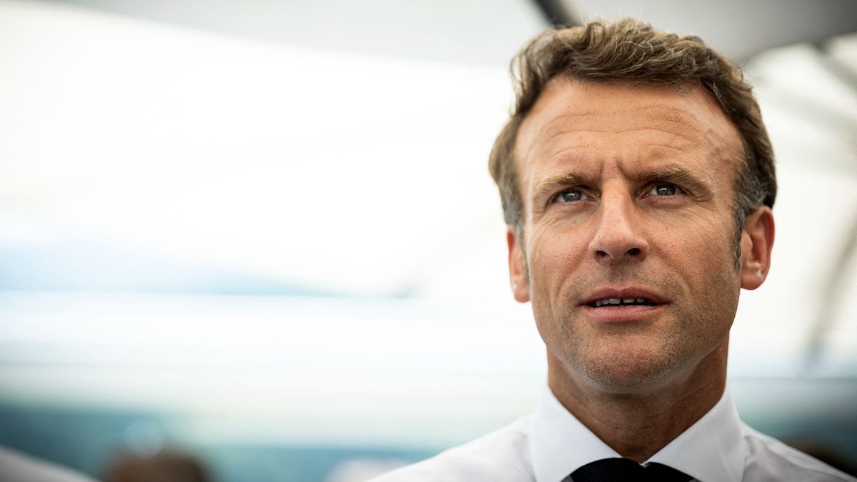French President Emmanuel Macron reacts during a visit focused on pastoralism in Argeles-Gazost, southern France, on July 21, 2022, before joining the Tour De France cycling race. (Photo by Lionel BONAVENTURE / POOL / AFP)