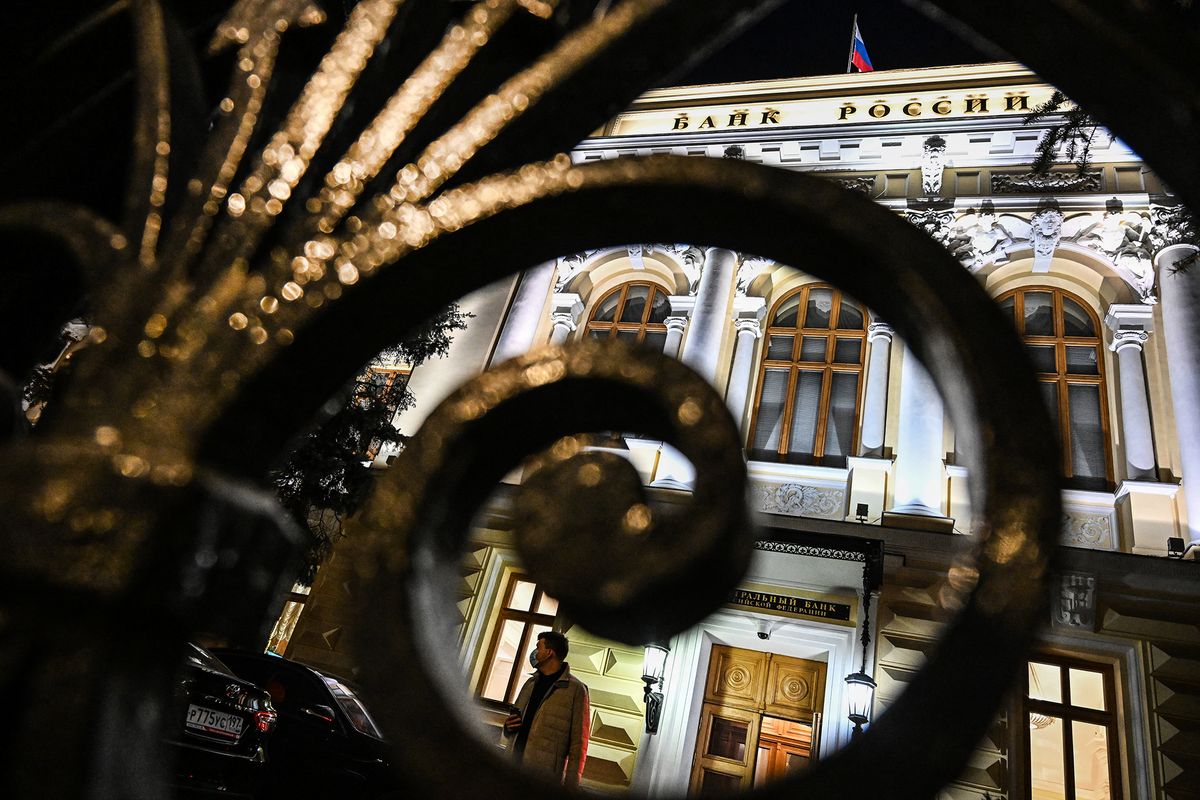 Russia Central Bank, 8129025 28.02.2022 A picture shows an outside view of the building of the Central Bank of Russia, in Moscow, Russia. The Russian central bank raised its key interest rate to 20% from 9.5% to counter risks of rouble depreciation and higher inflation on February 28. Ramil Sitdikov / Sputnik (Photo by Ramil Sitdikov / Sputnik / Sputnik via AFP)