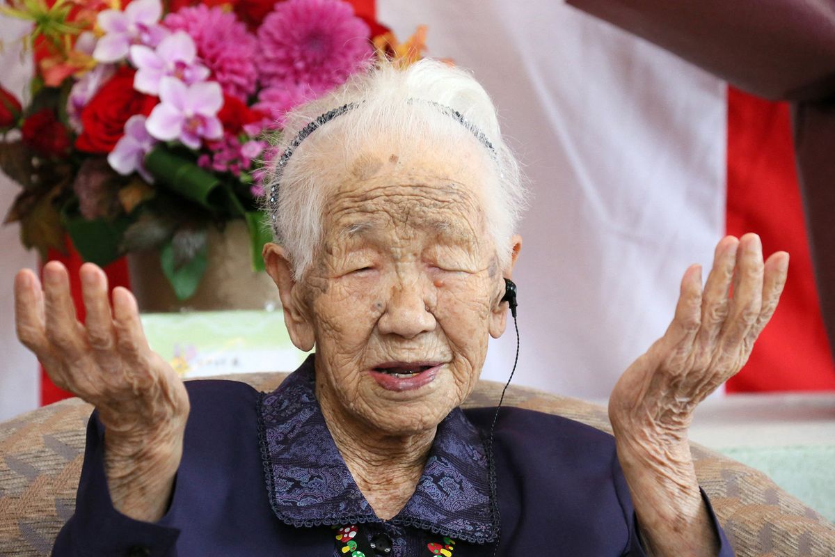 No. of Japanese centenarians hits record high, 115-year-old Kane Tanaka, is praised for being the country’s oldest person at a nursery home in Fukuoka on Sep.14, 2018. "I enjoy my life. I want to live some more," Tanaka said. The number of people aged 100 or older in Japan is expected to reach a record-high 69,785 on Saturday, up 2,014 from the previous year, the Health, Labor and Welfare Ministry announced on the same day ahead of Respect-for-the-Aged Day, which falls on the third Monday of September. ( The Yomiuri Shimbun ) (Photo by Masanobu Nakatsukasa / Yomiuri / The Yomiuri Shimbun via AFP)