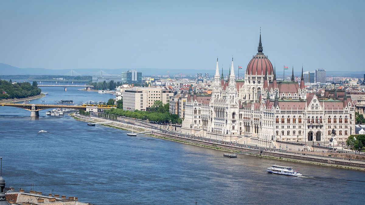Továbbra is befektetésre ajánlja Magyarországot a Standard & Poor’s 