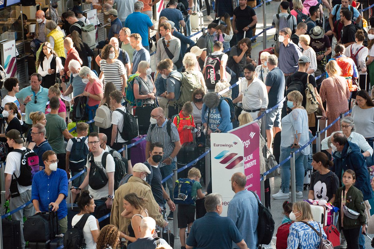 Holiday Traffic Chaos Continue At Düsseldorf Airport