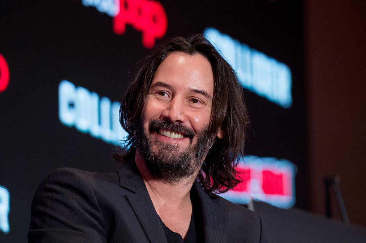 NEW YORK, NY - OCTOBER 05:  Keanu Reeves discusses "Replicas" during 2017 New York Comic Con - Day 1 on October 5, 2017 in New York City.  (Photo by Roy Rochlin/Getty Images)
