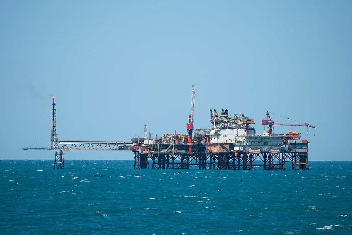 Oil Platforms and Cargo Shipping in The Black Sea