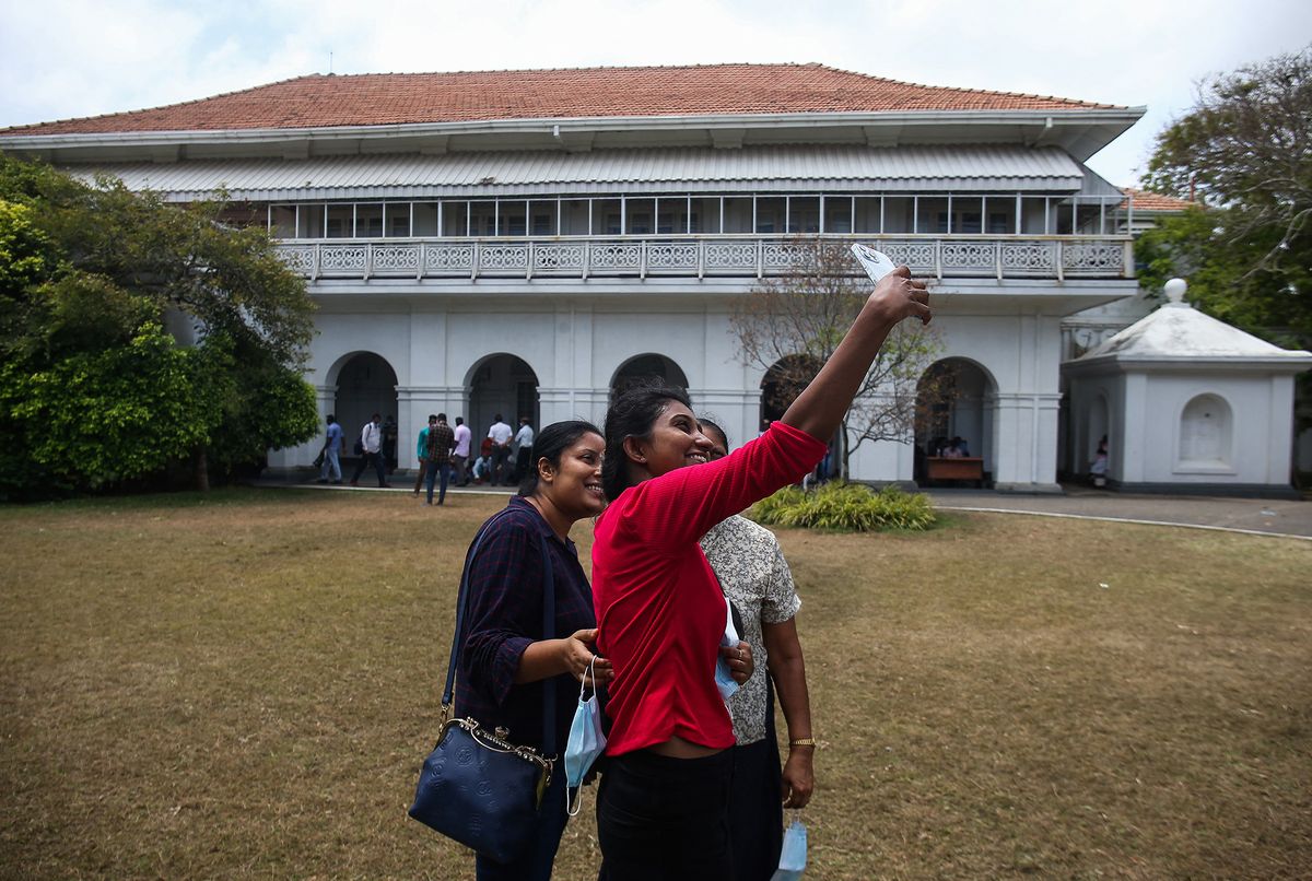 Three Days After The Popular Uprising, Sri Lankans Flock To The Prime Minister's Residence In Colombo