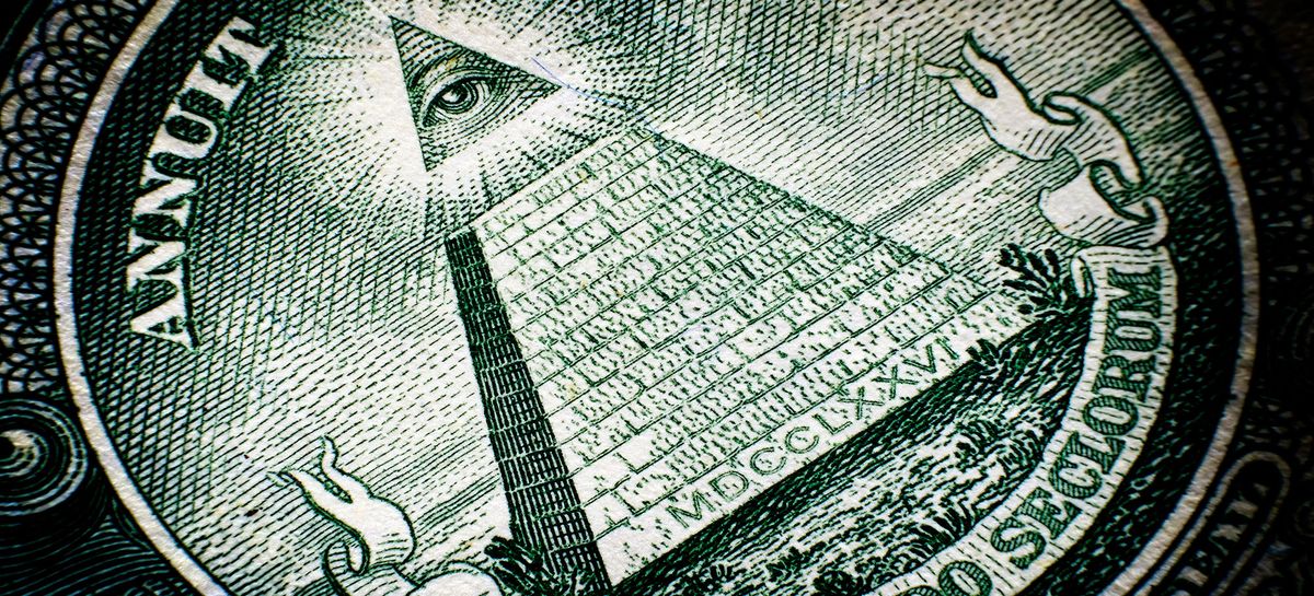 szem piramis dollár pénz bankjegy kapitalizmus All Seeing Eye pyramid on back of dollar bill american money