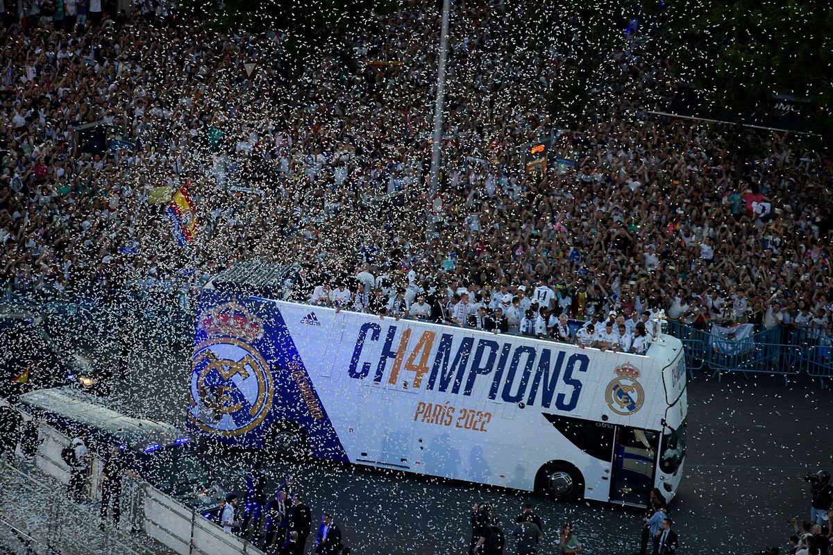 Real Madrid Fans Celebrate The 14th Champions League In Cibeles In Madrid