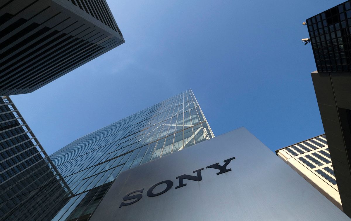 The logo of Japanís Sony is displayed at an entrance of the companyís headquarters in Tokyo on August 4, 2020. - Sony said on August 4 its net profit surged 53.3 percent in the first quarter, but warned annual profits were likely to see double-digit falls as the coronavirus pandemic continues to cloud the forecast. (Photo by Kazuhiro NOGI / AFP)