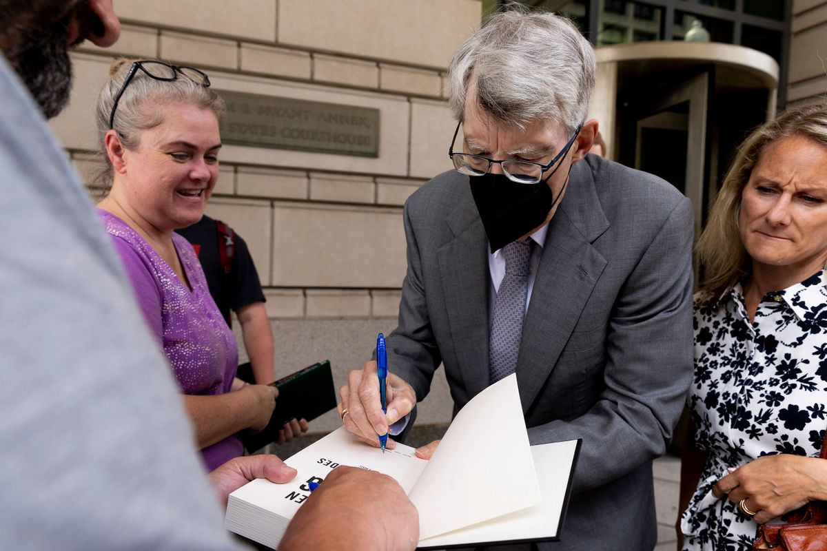 Stephen King testifies for the US Department of Justice in publishing merger trial 