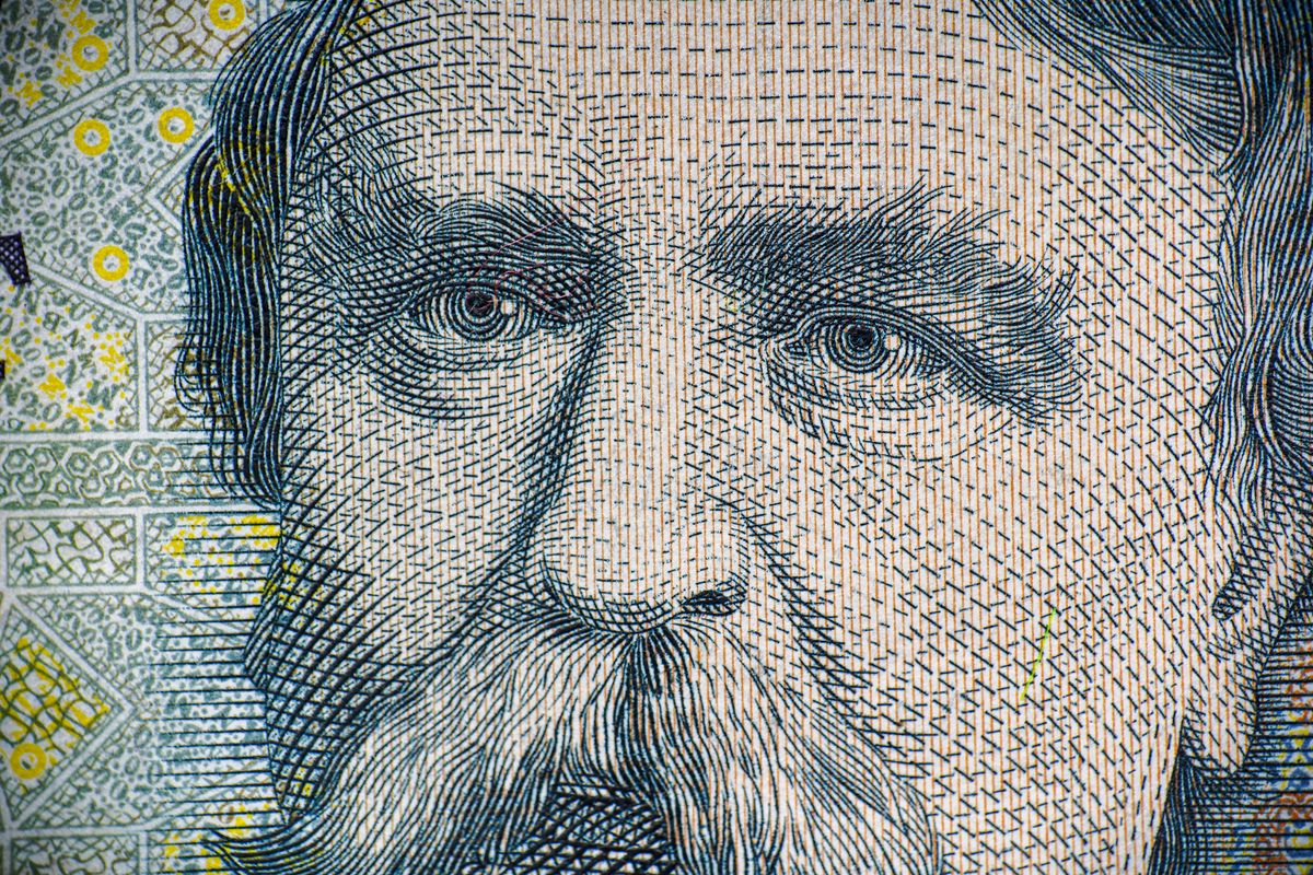 Close-up,Macro,Photo,Of,A,Hungarian,20,000,Forint,Banknote.,The