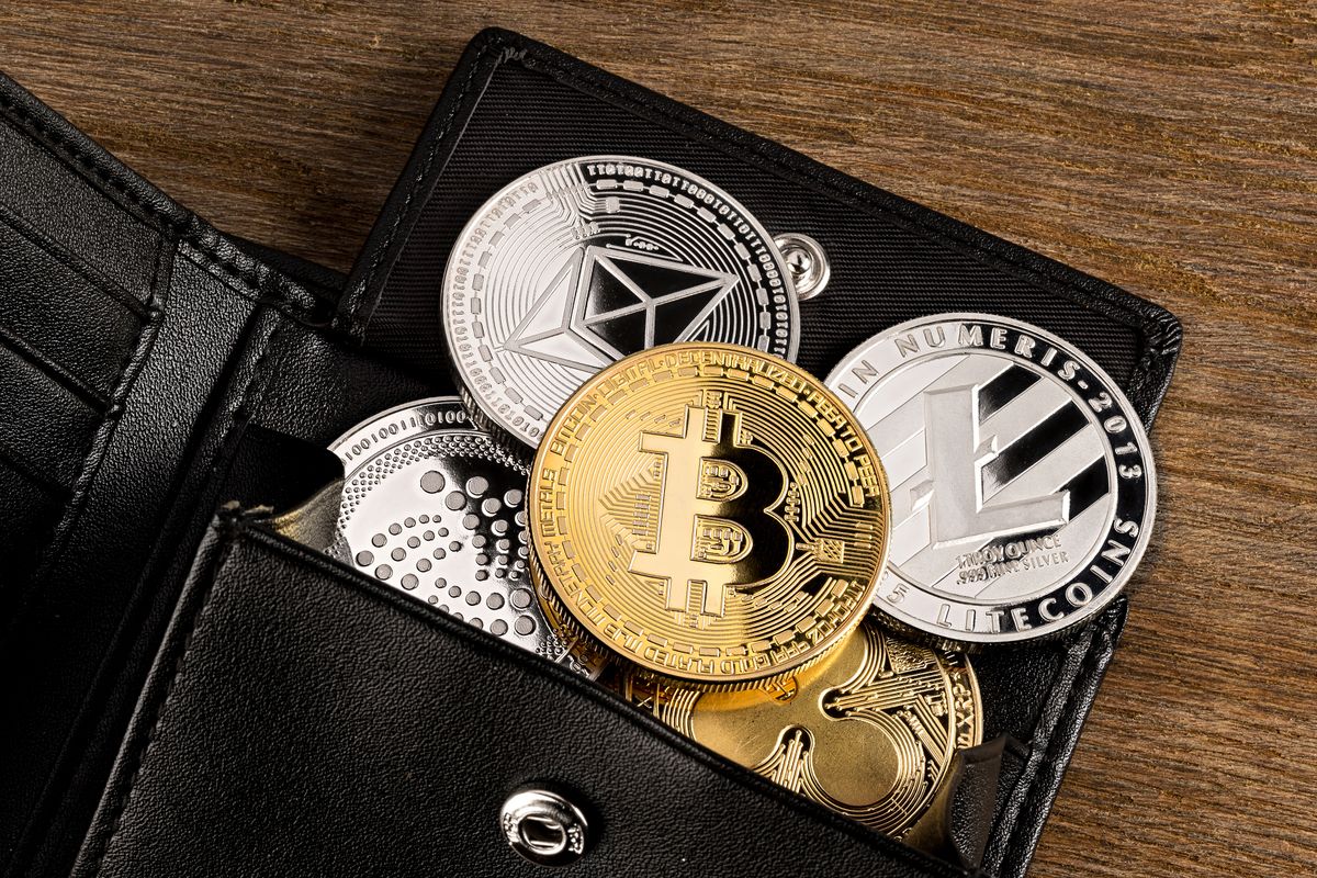 Crypto,Currency,Coin,In,Leather,Wallet,On,Wide,Wood,Wooden