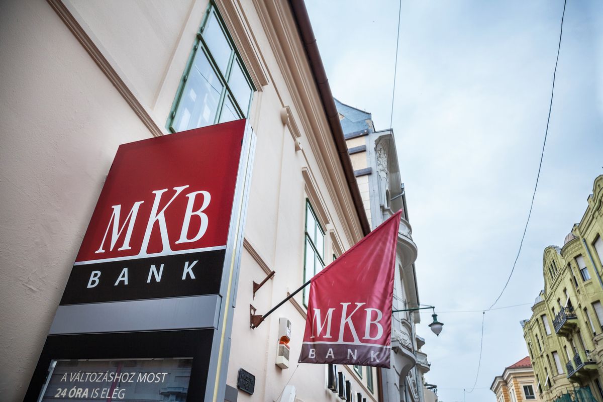 Szeged,,Hungary,-,July,4,,2018:,Mkb,Bank,Logo,On