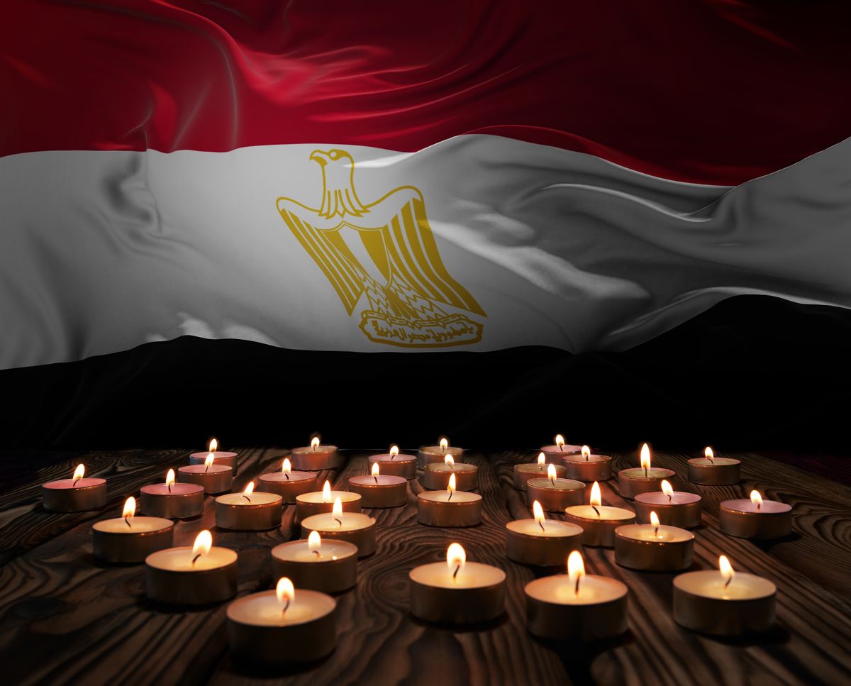 Mourning,Candles,Burning,On,Egypt,National,Flag,Of,Background.,Memorial