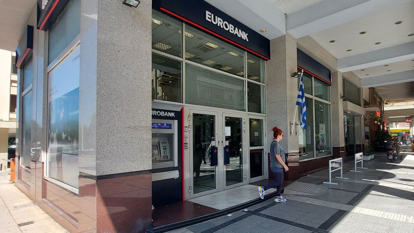 Η Ελλάδα είναι ξανά ελεύθερη μετά από 12 χρόνια, λήγει η κηδεμονία της Ε.Ε