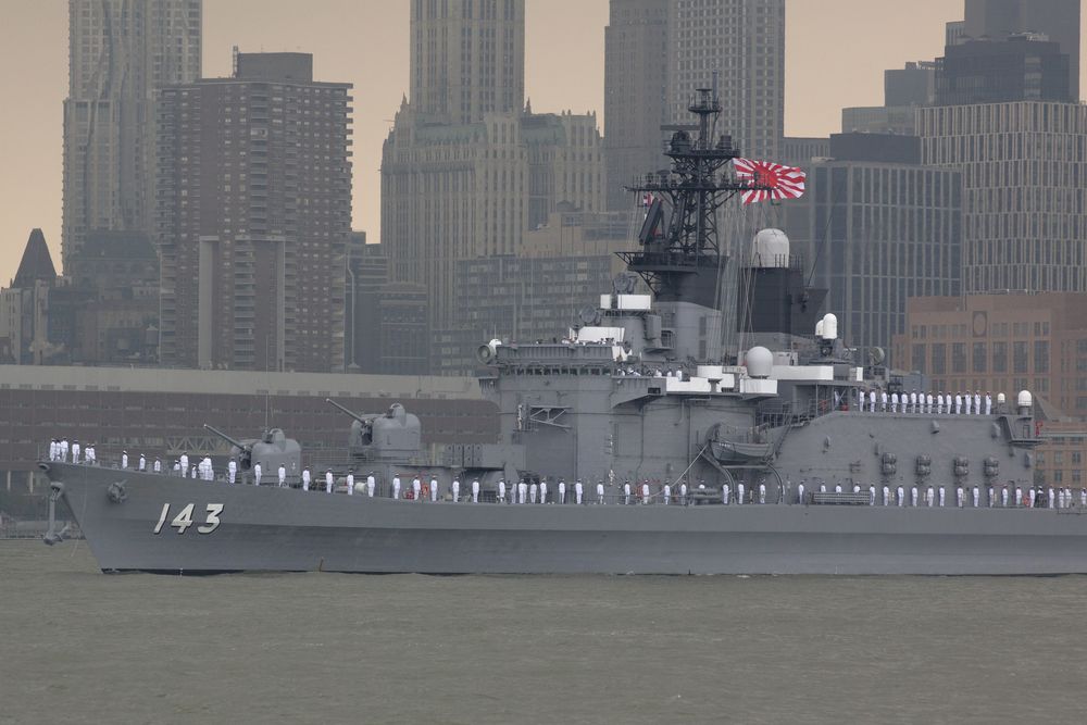 Hoboken,,Nj,May,23:,The,Japanese,Warship,Js,Shirane,(japan)