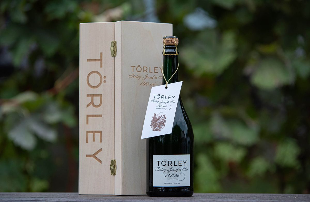 különleges Törley pezsgő 