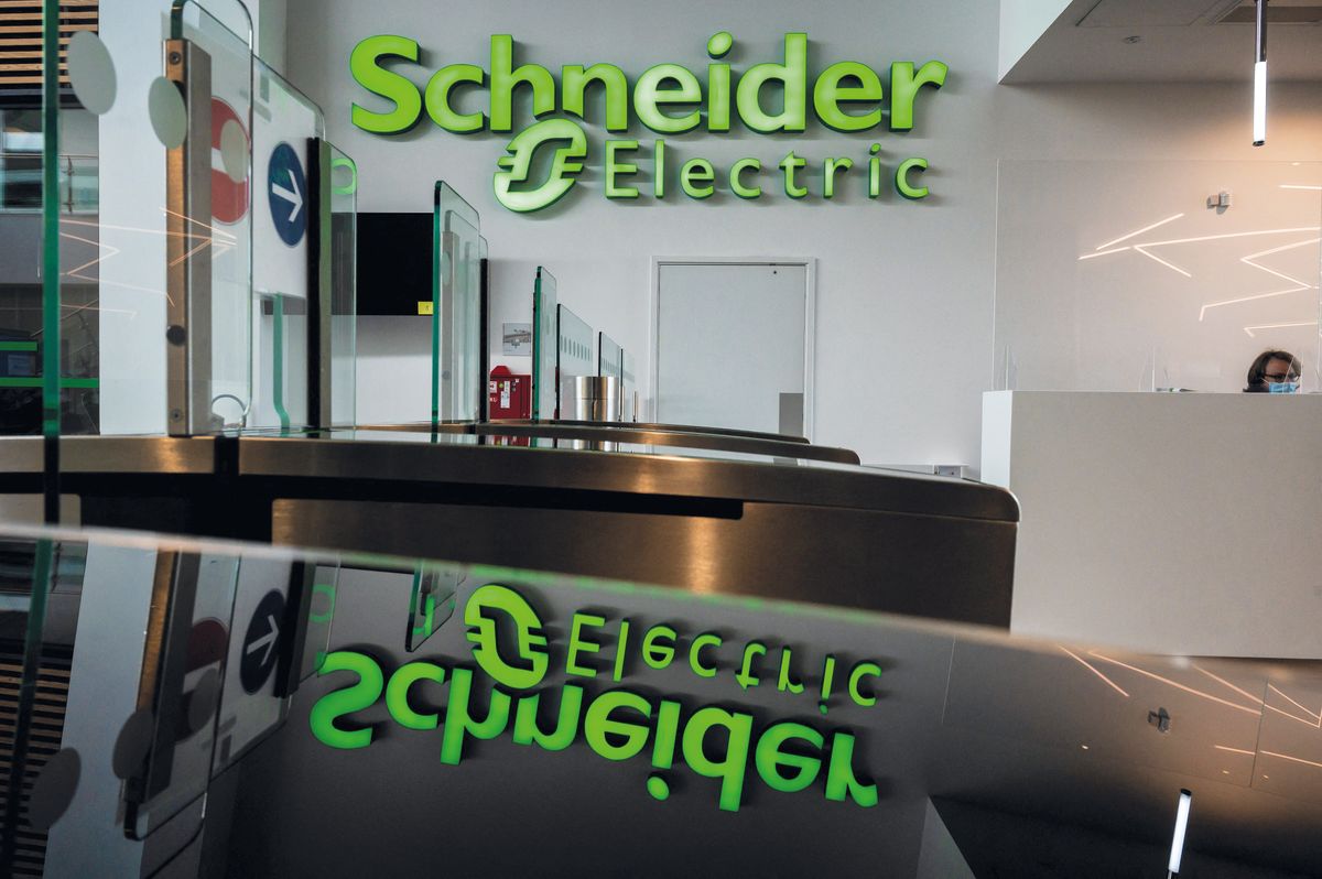 A picture taken on June 15, 2021 shows a light board displayed at the plant of Schneider Electric, a group specialised in energy management and automation, in Grenoble. (Photo by JEFF PACHOUD / AFP) FRANCE-ELECTRICITY-TECHNOLOGYY-SCHNEIDER-ECONOMY