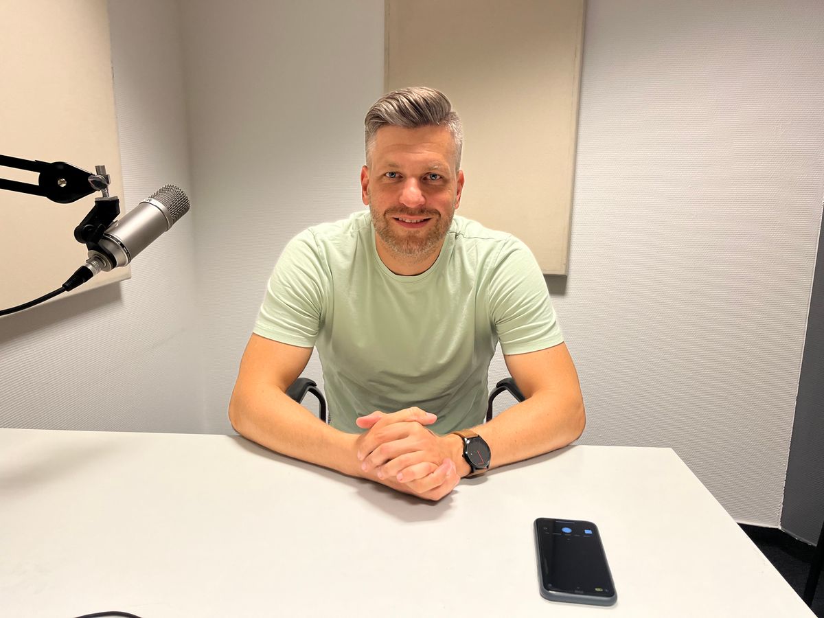 Éless Dénes, VG Podcast, sportmarketing szakértő