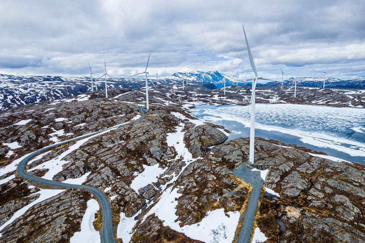 Norway, Nordland, Drone view of wind farm in Store Haugfjell range, Norway, Nordland, Drone view of wind farm in Store Haugfjell range, norvégia, nérvég energia, szél, szélenergia, 