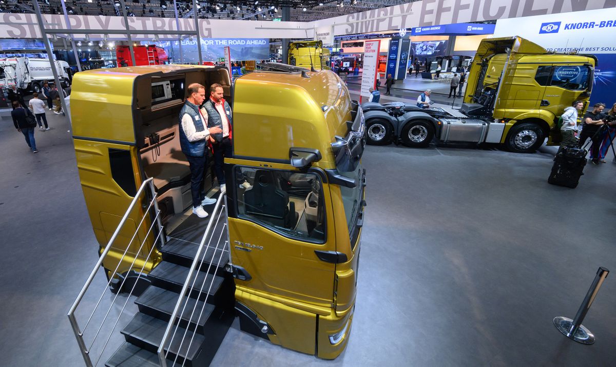 19 September 2022, Lower Saxony, Hanover: An open truck stands on the MAN stand at the IAA Transportation international motor show for commercial vehicles at the Hanover trade fair center. 