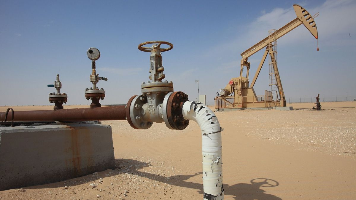 Nem kegyelmez az olajkartell: visszafogják a kitermelést, kilőtt az olaj ára 