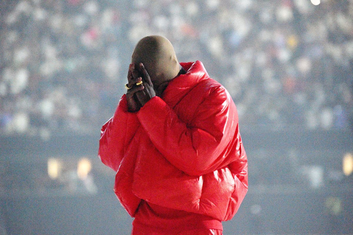 "DONDA By Kanye West" Listening Event At Mercedes Benz Stadium In Atlanta, GA ATLANTA, GEORGIA - JULY 22: Kanye West is seen at ‘DONDA by Kanye West’ listening event at Mercedes-Benz Stadium on July 22, 2021 in Atlanta, Georgia. (Photo by Kevin Mazur/Getty Images for Universal Music Group)