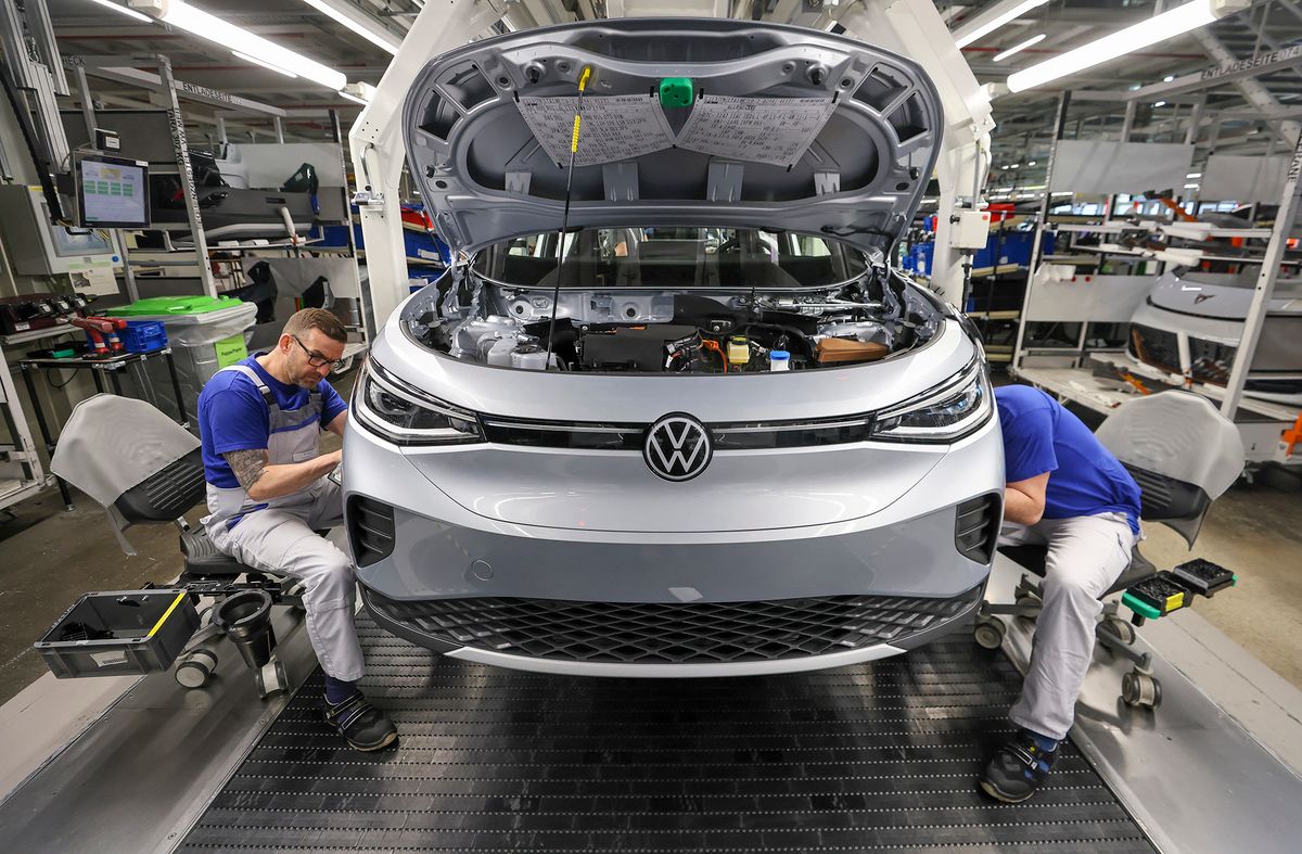 Production of e-vehicles at VW in Zwickau