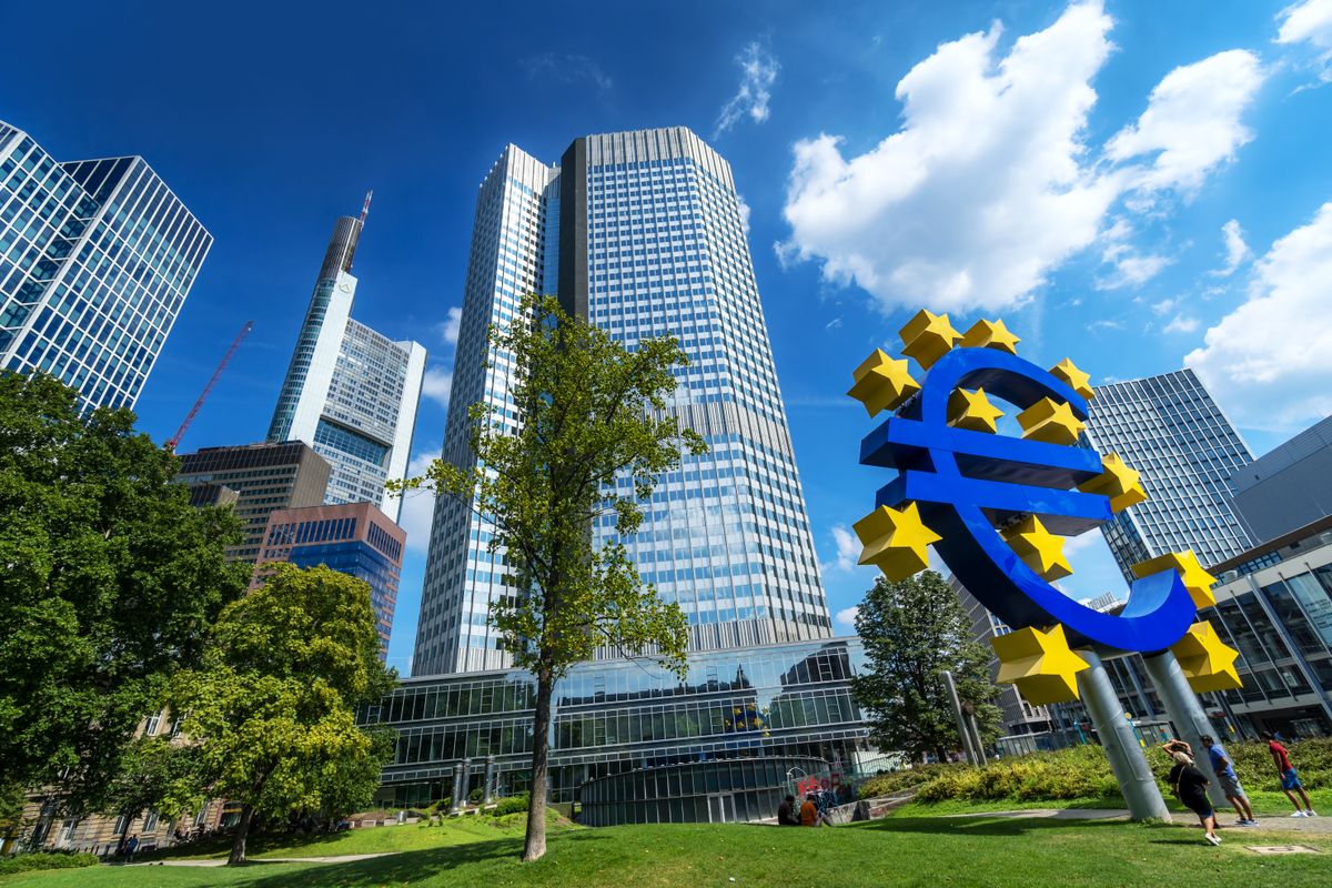 Frankfurt,On,The,Main,,Germany,-,August,16,,2020:,Euro