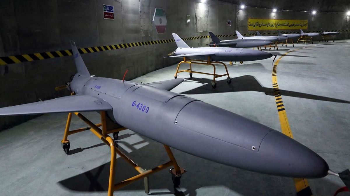 Öngyilkos drónokkal támadtak az oroszok Kijev környéki területekre 