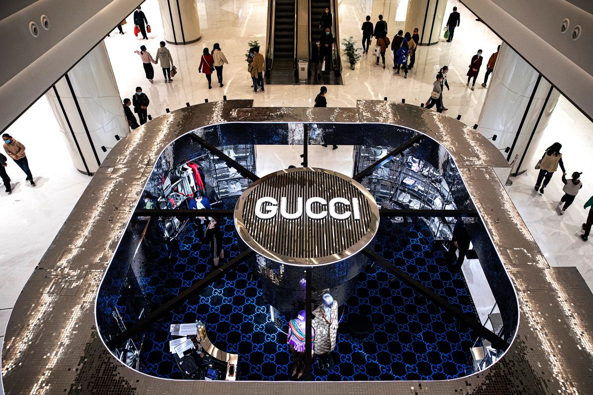 China Daily Life Amid Global Pandemic, WUHAN, CHINA - NOVEMBER 20:  (CHINA OUT) The view of Gucci store in Wuhan international plaza on November 20, 2021 in Wuhan, China. Life for many of the residents in Wuhan is returning to more normal. (Photo by Getty Images), Gucci, store, shop
