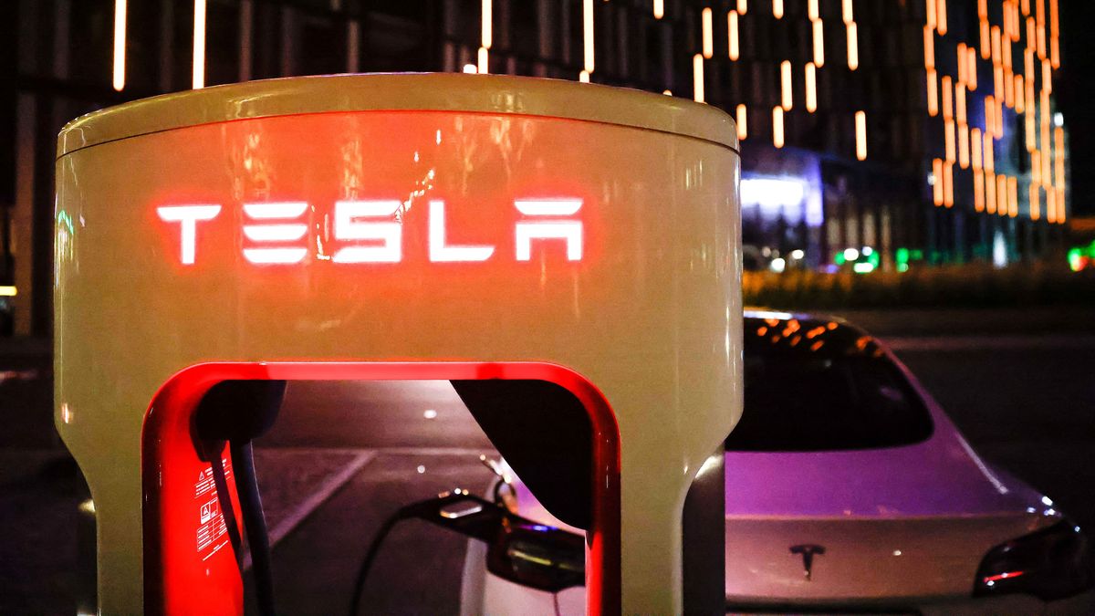 A Tesla eltávolítja az érzékelőket a járműveiből 