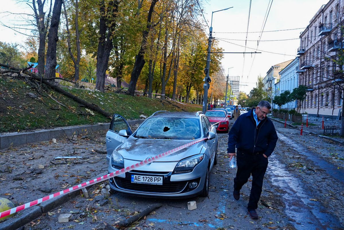 Multiple explosions in Ukrainian capital Kyiv