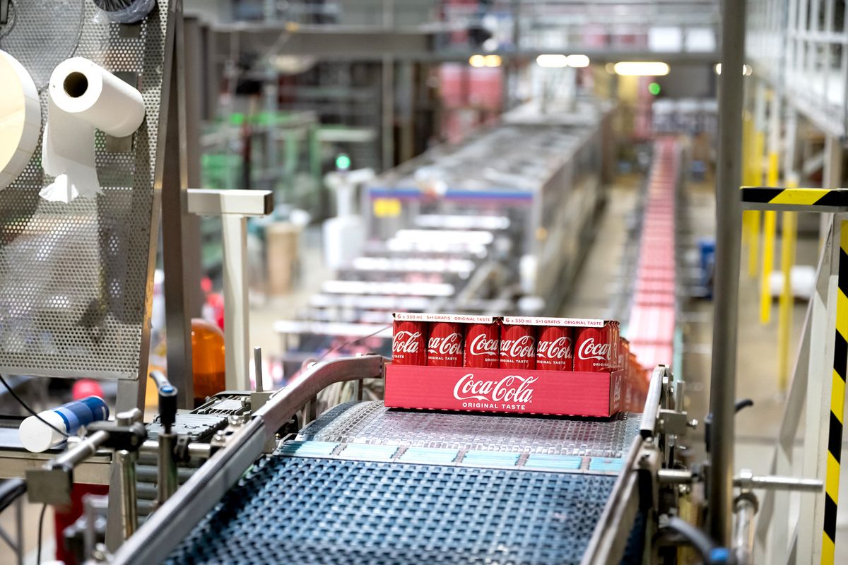 coca cola gyár factory